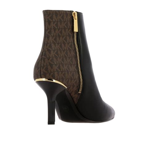 michael kors outlet shop online europe|michael Kors Outlet clearance boots.